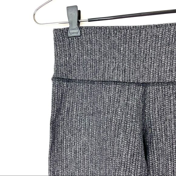 Lululemon Variegated Knit Wunder Under Tights Herringbone Gray - Picture 4 of 15